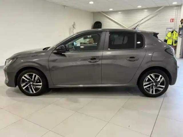 Peugeot 208 1.2 puretech 100ch s&amp;s style — photo 4