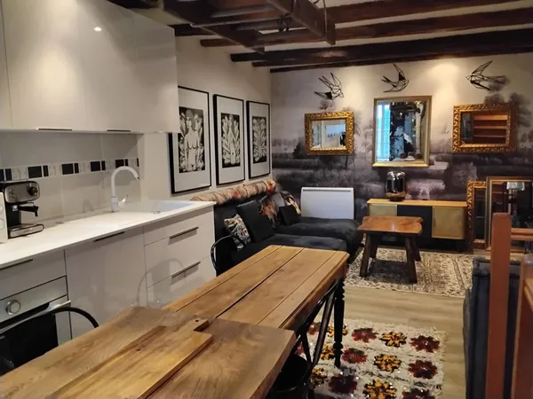 Maison de 60m2 à louer sur Les Roches-l'Évêque