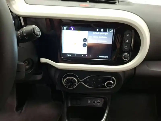 Renault Twingo iii achat intégral - 21 — photo 16