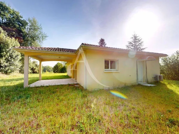 Maison de plain-pied 7 pièces 127 m²