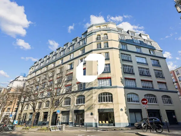 Bureaux 436 m²