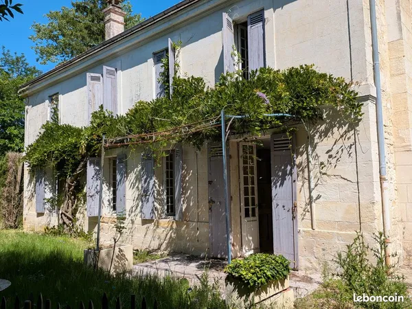 Exceptionnelle maison en pierre