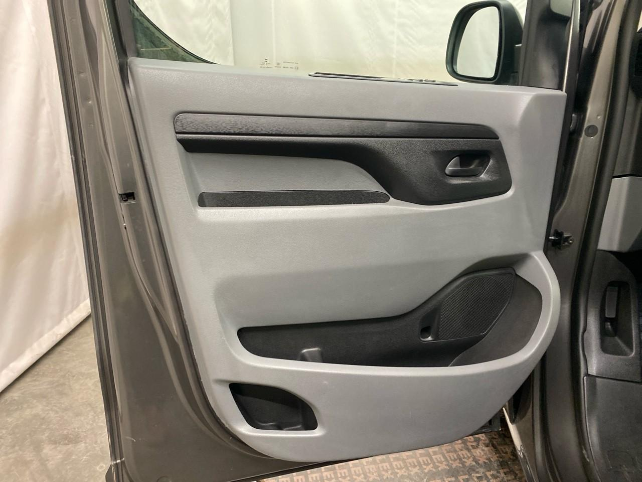 Peugeot Expert long bluehdi 120ch s&s bvm6 — photo 25