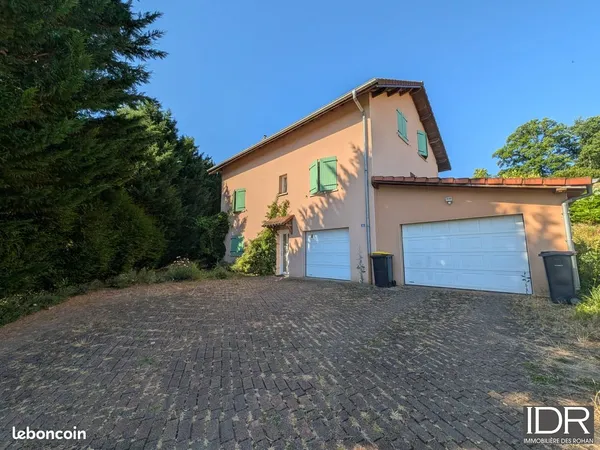 Maison 6 pièces 150 m²