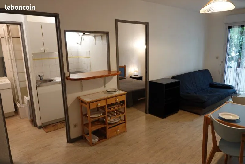 Photo 1