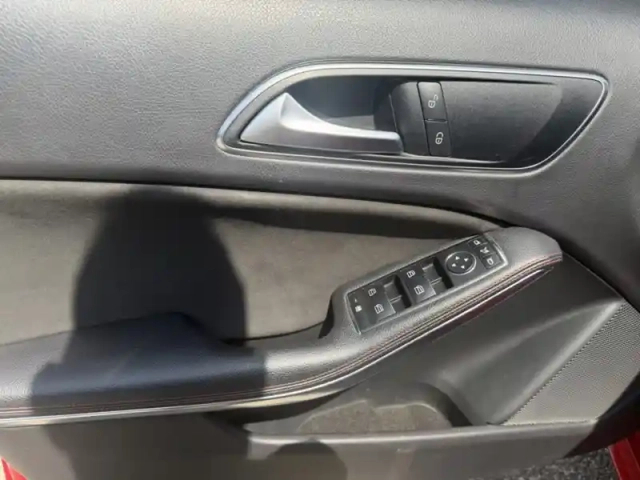 Mercedes Classe A a 200 fascination — photo 15