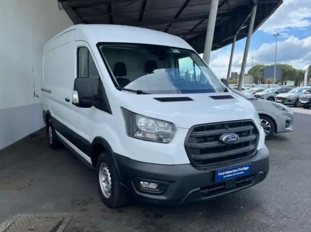 Ford Transit fourgon fg t350 l2h2 2.0 ecoblue 130ch trend — photo 12