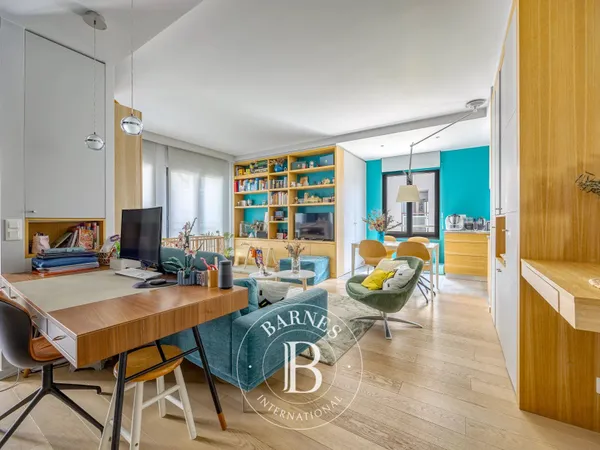 Vente appartement - Paris 3 - Quartier de l'horloge - 2 pièces - Ascenseur
