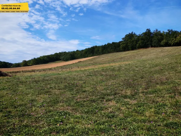 Terrain 1500 m²