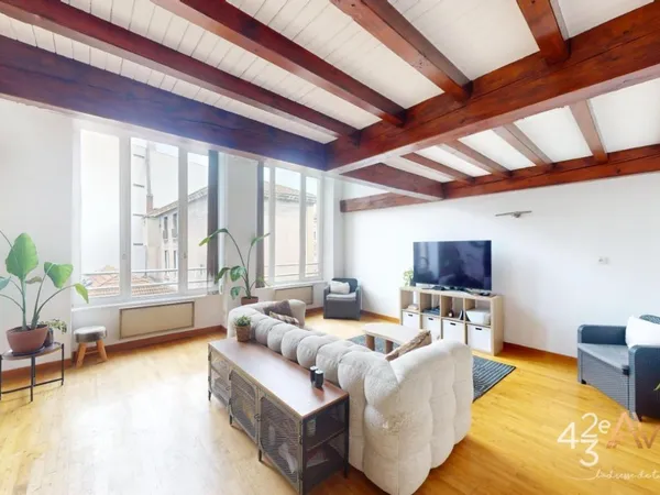 Saint Etienne, duplex atypique 100m2, ancien atelier de passementerie