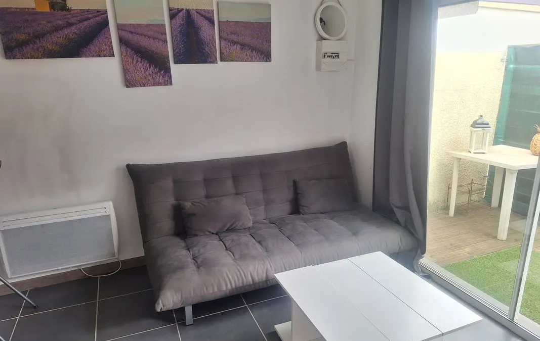 Photo 3