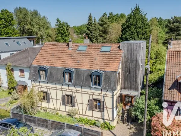 Maison 10 pièces 208 m²