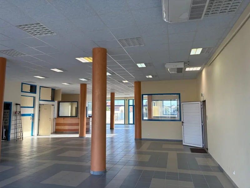 Photo 2