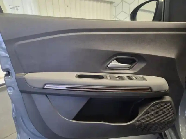 Dacia Jogger eco-g 100 7 places gsr2 — photo 23