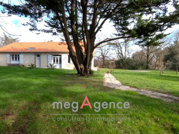 MAISON EN PARFAIT ETAT - AVRILLE proche LONGEVILLE SUR MER