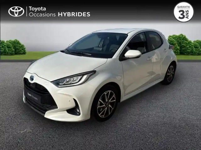 Toyota Yaris 116h design 5p my22