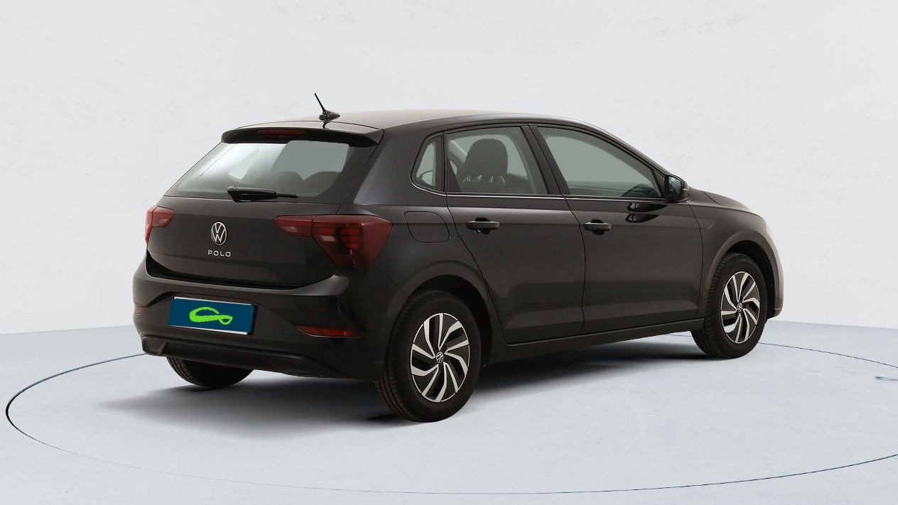 Volkswagen Polo — photo 5