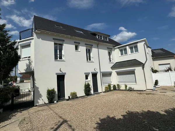 Appartement 6 pièces 144 m²