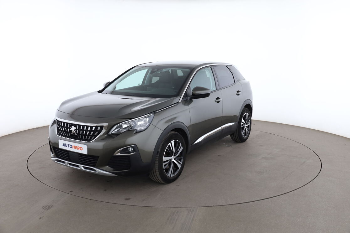 Peugeot 3008 1.2 PureTech Allure — photo 1