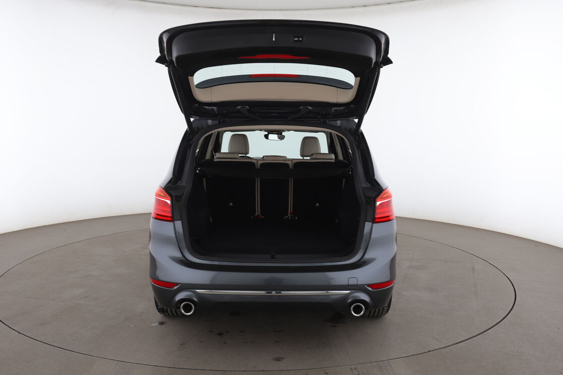 BMW Série 2 Gran Tourer 218d xDrive Luxury BVA8 — photo 15