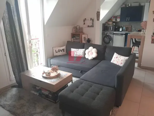 BEL APPARTEMENT 2 PIÈCES EN PARFAIT ÉTAT - ÉTAMPES