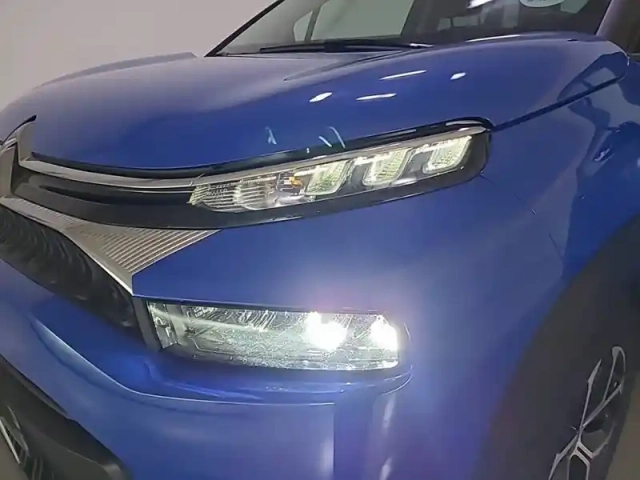 Citroën C3 Aircross bluehdi 120 s&amp;s eat6 — photo 47