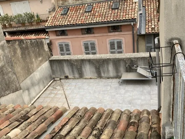 Appartement Aix-en-Provence - Dernier étage avec grande terrasse et vue dégagée