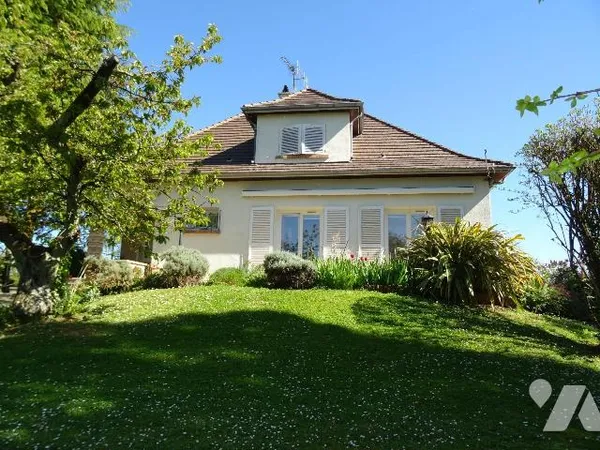 Maison 5 pièces 141 m²
