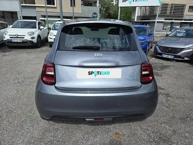 Fiat 500 e 118ch my23 — photo 5