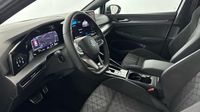 Volkswagen Golf 1.5 eTSI EVO2 150ch R-Line Edition DSG7 — photo 12
