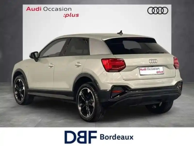 Audi Q2 35 tfsi 150 s tronic 7 s line — photo 3