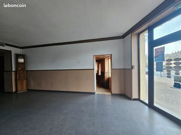 Local commercial a vendre