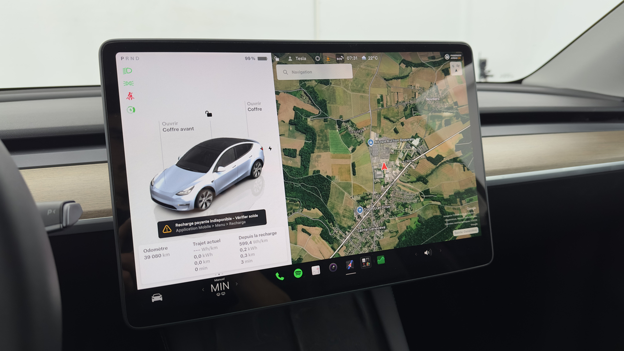 Tesla MODEL Y Long Range RWD — photo 26