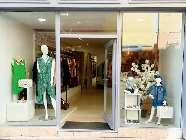 À VENDRE - LOCAL COMMERCIAL 60 m² - BRIGNOLES CENTRE