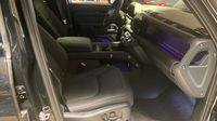 Land-Rover Defender 110 2.0 P300e PHEV Black Edition — photo 15
