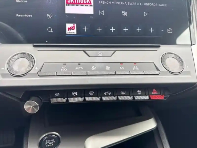 Peugeot 308 hybrid 145 e-dcs6 style — photo 22