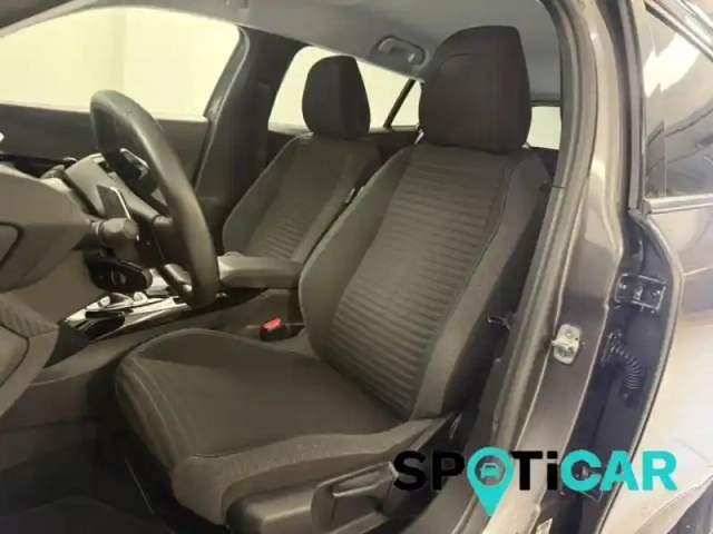 Peugeot 2008 1.2 puretech 130ch s&amp;s style eat8 — photo 8