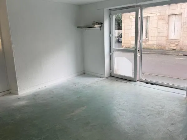 Local commercial 27 m²