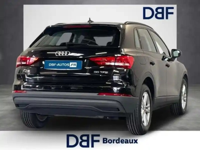 Audi Q3 35 tfsi 150 ch s tronic 7 — photo 5