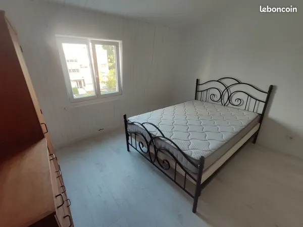 Studio agréable dans bon quartier et proche transport