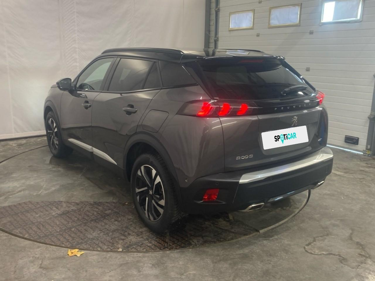 Peugeot 2008 puretech 130 s&s bvm6 gt — photo 3