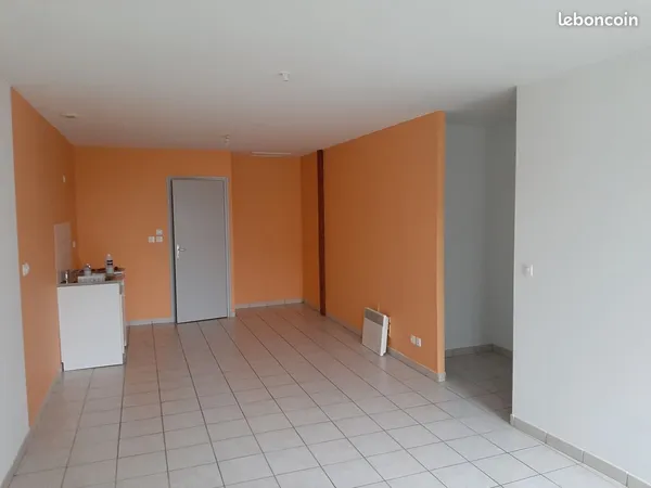 T2 BOURGES quartier Lahitolle