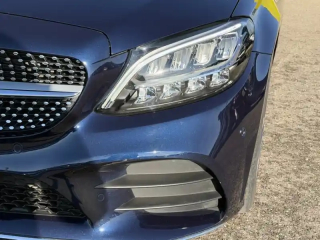 Mercedes Classe C 220 d 2.0 194 4matic amg line — photo 15