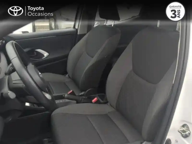 Toyota Yaris 120 vvt-i dynamic 5p my22 — photo 11