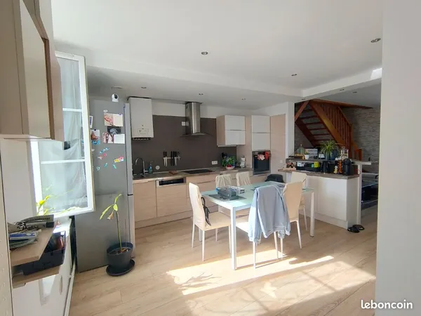 Appartement duplex saint Brice Courcelles