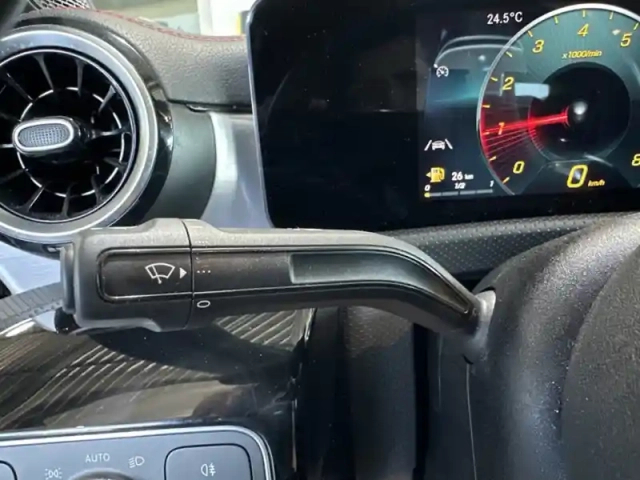 Mercedes Cla 200 coupe pack amg line — photo 19
