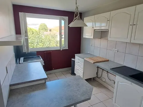 Appartement T3 - 50 m2 - quartier Montchat