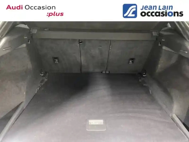 Audi Q3 35 tdi 150 ch — photo 10