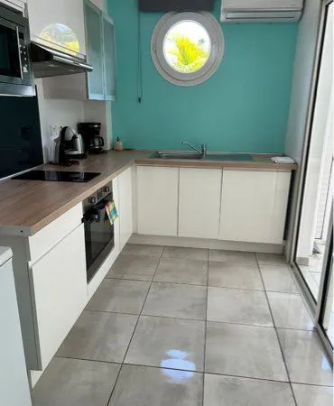 Grand Studio meublé 45M2 Ravine Vilaine