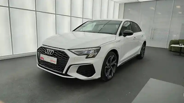 Audi A3 sportback 40 tfsie 204 s tronic 6